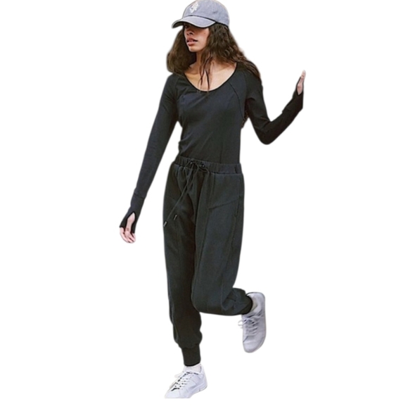free people movement Pants - Free People Movement Make It Count Onesie jumpsuit - S.        F15